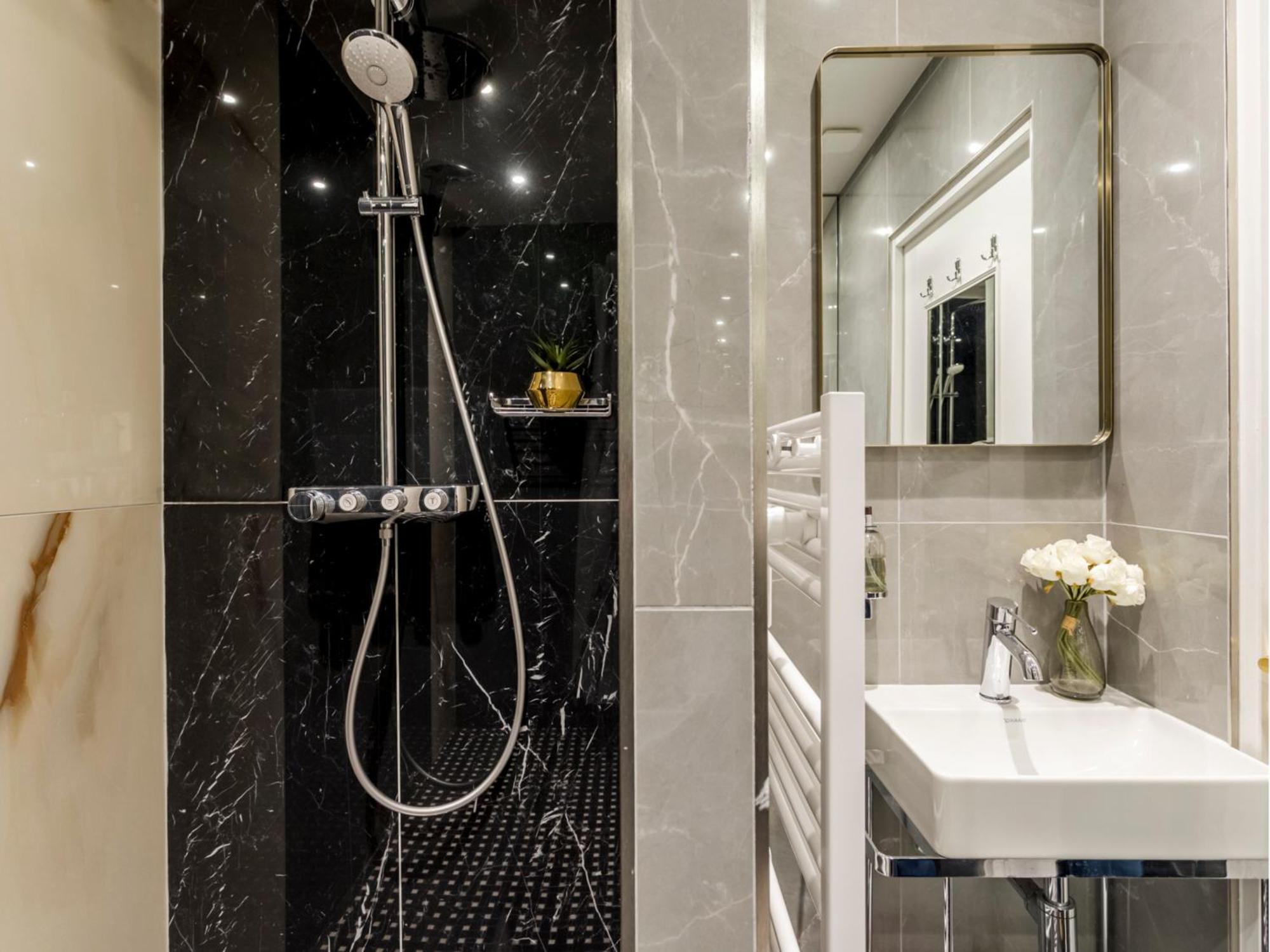 Merveil - Luxury Suite -Champselysees- Florentin I باريس المظهر الخارجي الصورة